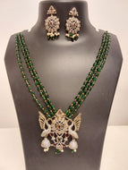 Long imitation emerald necklace