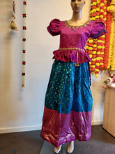 Load image into Gallery viewer, Long pavada type kurti