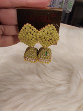 Load image into Gallery viewer, Earrings