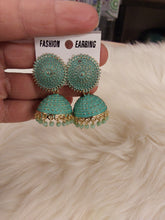 Load image into Gallery viewer, Earrings