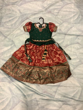 Load image into Gallery viewer, Pavada kurti