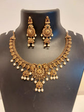 Load image into Gallery viewer, Imitation Jewelry
