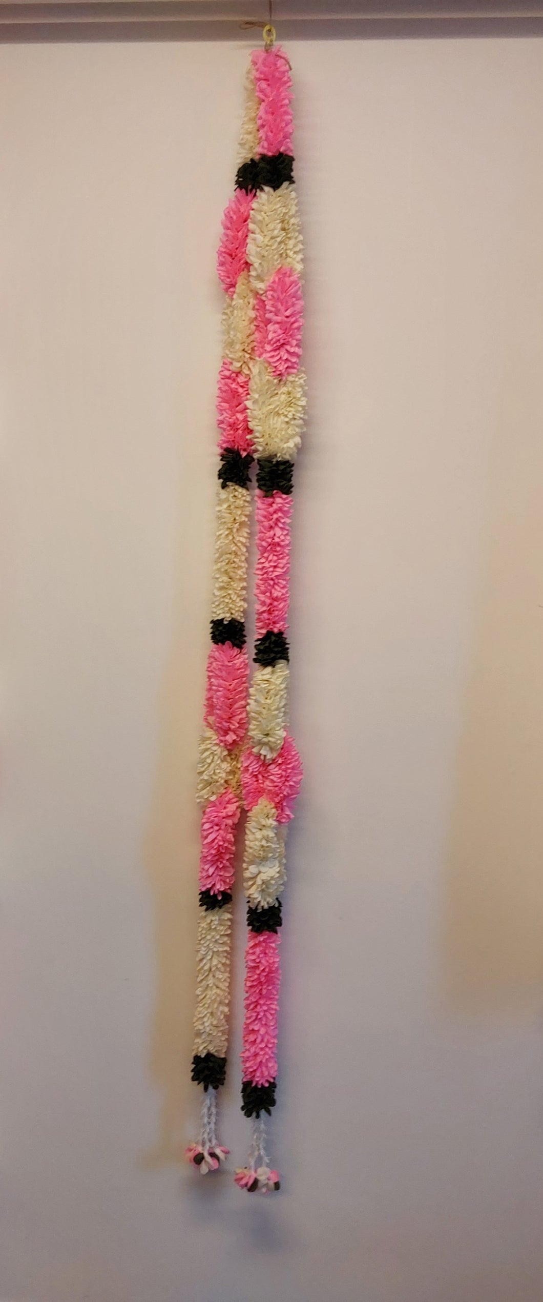 Pineapple cloth garlands