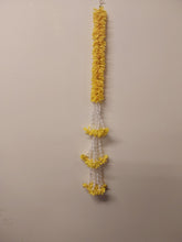 Load image into Gallery viewer, Cloth garlands
