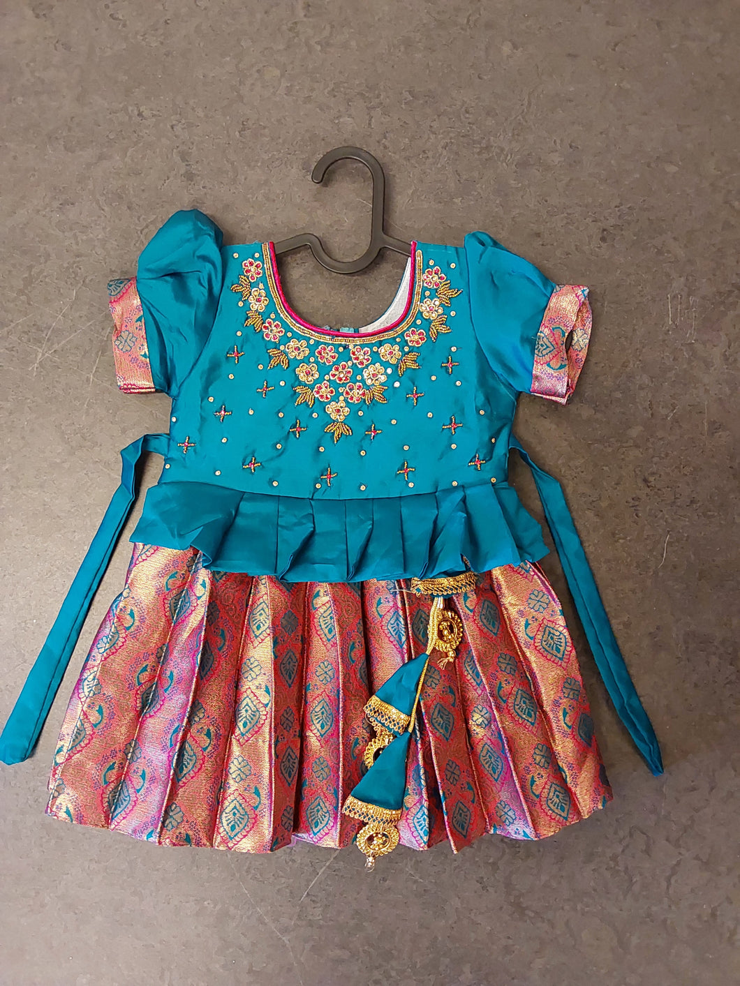 Kids frock