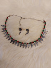 Load image into Gallery viewer, Oxidised chain
