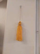 Load image into Gallery viewer, Hanging
