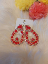 Load image into Gallery viewer, Earrings
