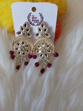 Load image into Gallery viewer, Earrings
