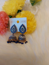 Load image into Gallery viewer, Earrings
