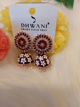 Load image into Gallery viewer, Earrings
