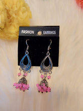 Load image into Gallery viewer, Earrings
