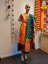 Load image into Gallery viewer, Long Kurta
