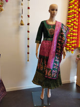 Load image into Gallery viewer, Long frock
