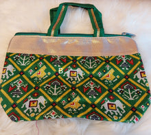 Load image into Gallery viewer, Bags
