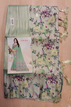 Load image into Gallery viewer, Floral Banaras silk Saree
