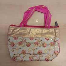 Load image into Gallery viewer, Hand bags

