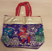 Load image into Gallery viewer, Hand bags
