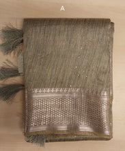 Load image into Gallery viewer, Shagun saree with Blouse
