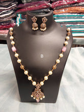 Load image into Gallery viewer, Jewellery with Earrings
