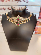 Neck jewellery set