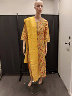 Women kurta, pant and Duppata