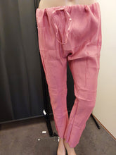 Load image into Gallery viewer, Women kurta, pant and Dupatta
