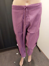 Load image into Gallery viewer, Women kurta,Pant and Duppata
