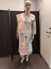 Load image into Gallery viewer, Women kurta, Pant and Duppata
