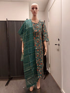 Women kurta pant and Dupatta