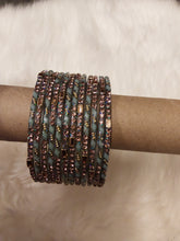 Load image into Gallery viewer, Glass bangles
