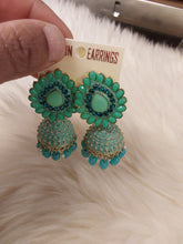 Load image into Gallery viewer, Earrings

