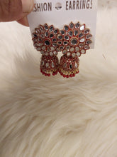 Load image into Gallery viewer, Earrings
