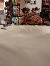 Load image into Gallery viewer, Earrings
