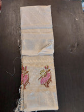 Load image into Gallery viewer, Cream Linen TIssue Saree
