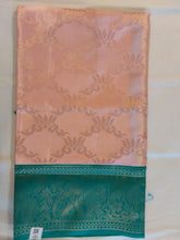 Load image into Gallery viewer, Saree
