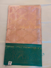 Load image into Gallery viewer, Saree
