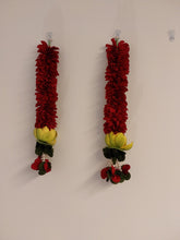 Load image into Gallery viewer, Artificial cloth garlands
