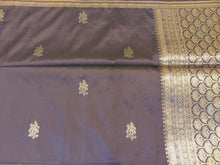 Load image into Gallery viewer, Banarasi silk saree
