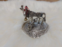 Load image into Gallery viewer, Gold Kamdhenu Cow and Calf Brass Like Metal Showpiece for Home Decor and Decorative Gift Item
