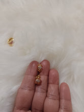 Load image into Gallery viewer, Earrings
