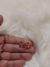 Load image into Gallery viewer, Earrings
