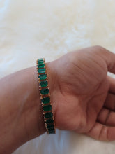 Load image into Gallery viewer, Bangel
